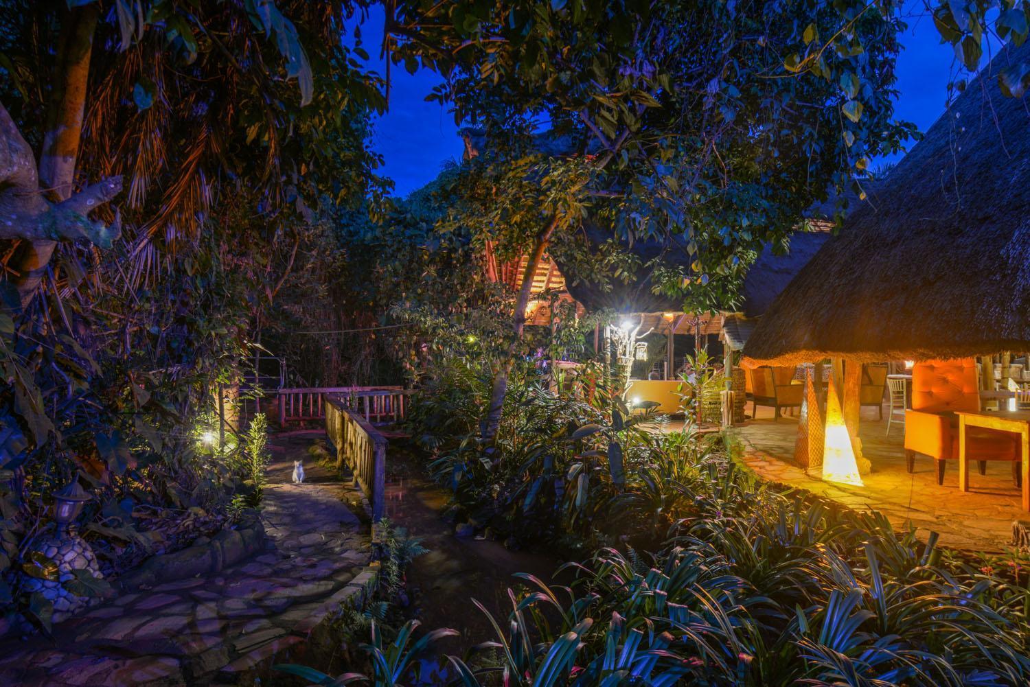 Malakai Eco Lodge Kitende Экстерьер фото