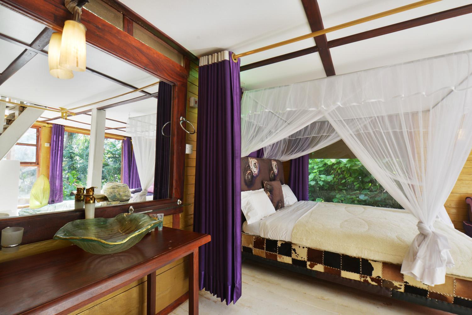Malakai Eco Lodge Kitende Экстерьер фото