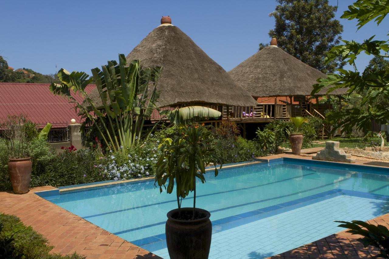 Malakai Eco Lodge Kitende Экстерьер фото