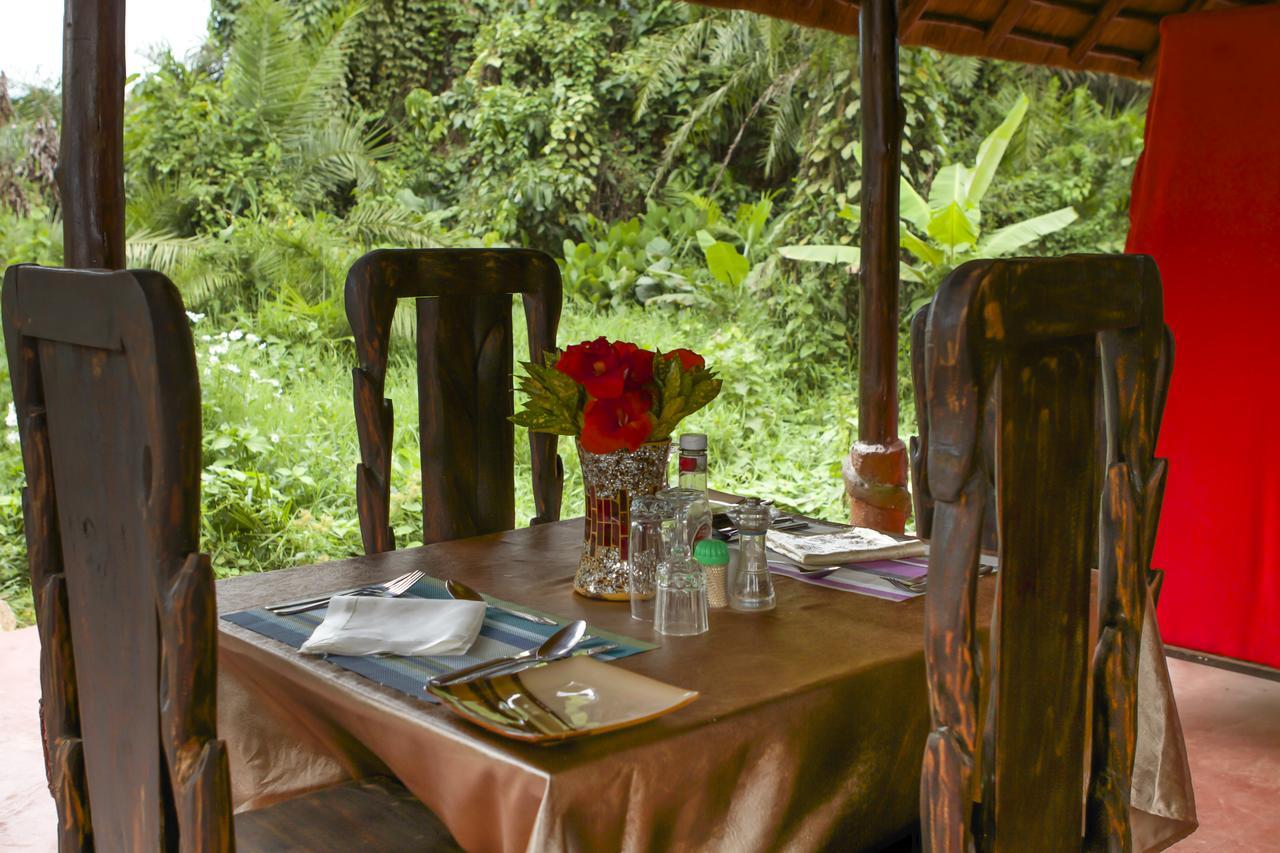 Malakai Eco Lodge Kitende Экстерьер фото